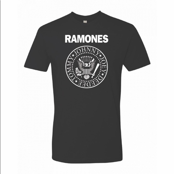 Hot Topic | Shirts | Mens Ramones 